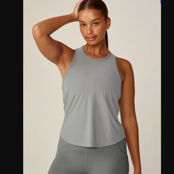 Beyond Yoga Tops - BEYOND YOGA POWERBEYOND Lite Resilient Tank - Grey Mist (Size S) Athleisure